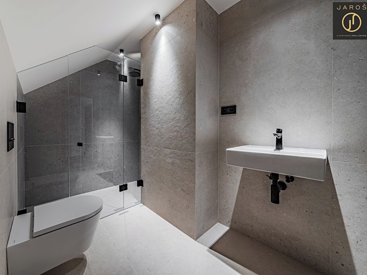 Prodej apartmánů 80 m² - foto 3
