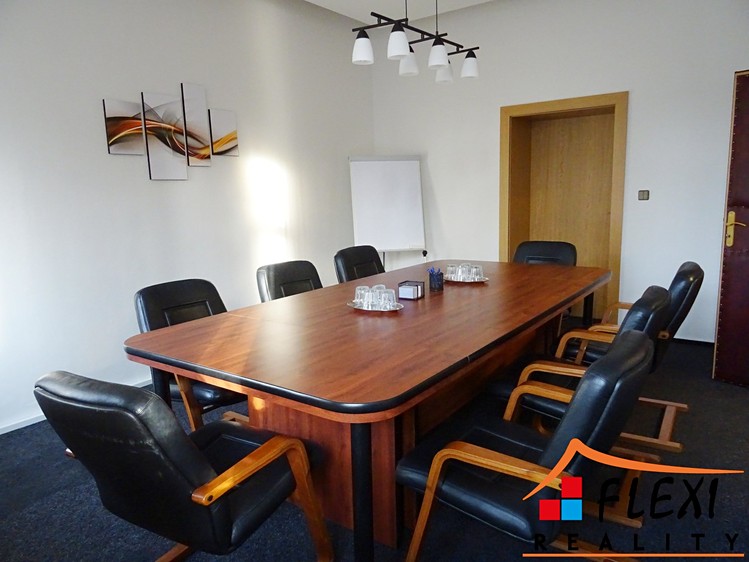 Pronájem kanceláře 34 m² - foto 4
