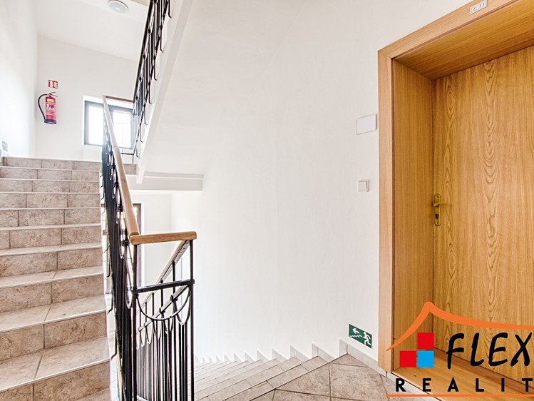 Pronájem kanceláře 34 m² - foto 8