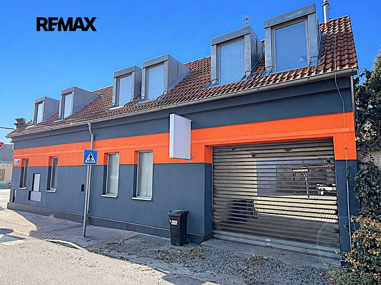 Pronájem kanceláře 282 m² - foto 3