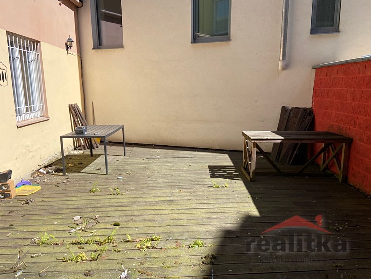 Pronájem obchodního prostoru 180 m² - foto 6