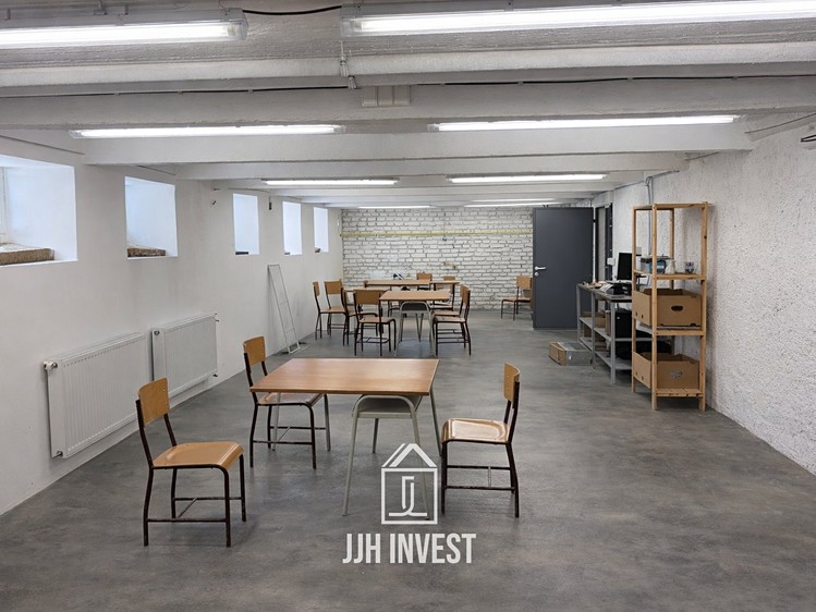 Pronájem kanceláře 112 m² - foto 2