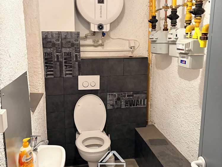 Pronájem kanceláře 112 m² - foto 6