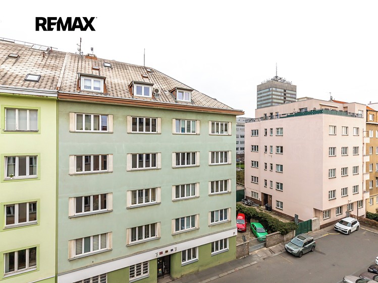 Prodej bytu 1+1 44 m² - foto 3
