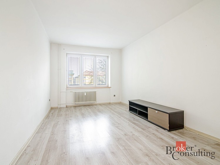 Prodej bytu 2+1 69 m² - foto 3