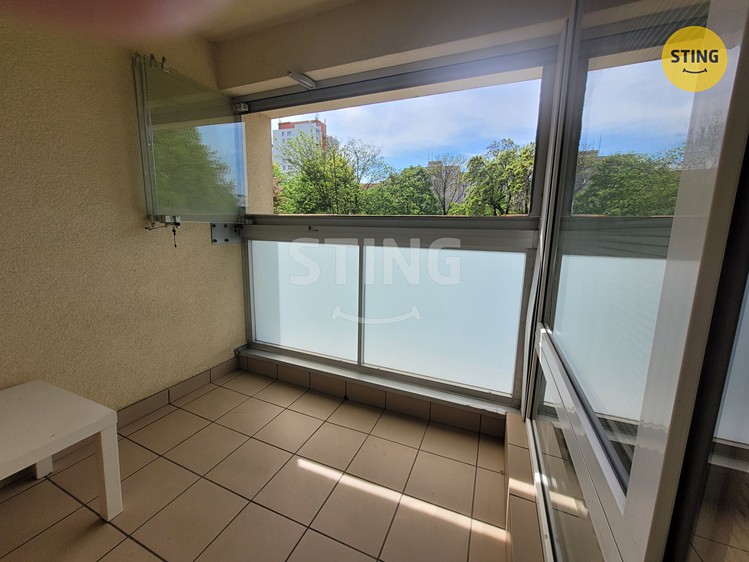 Pronájem bytu 1+1 47 m² - foto 3