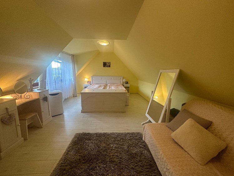 Prodej rodinného domu 136 m², pozemek 321 m² - foto 6