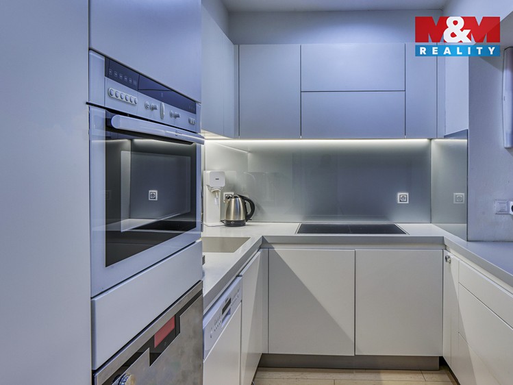 Prodej bytu 4+kk 106 m² - foto 2
