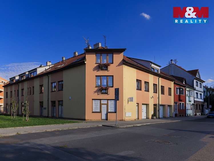 Prodej bytu 4+kk 106 m² - foto 3