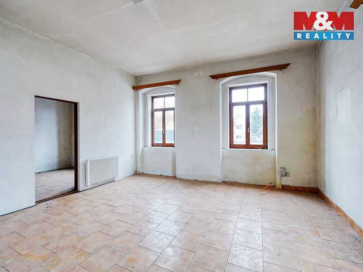 Prodej rodinného domu 343 m², pozemek 2 103 m² - foto 7