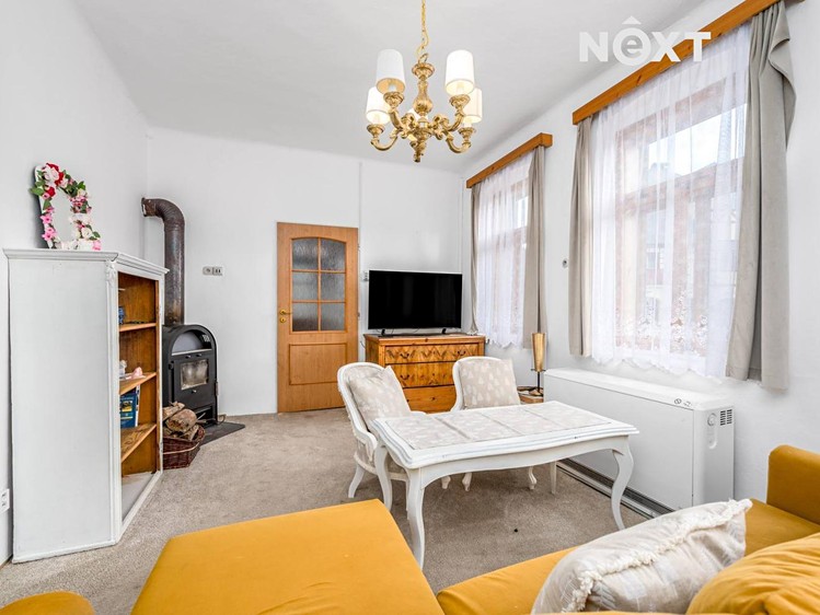 Prodej rodinného domu 180 m², pozemek 1 275 m² - foto 6