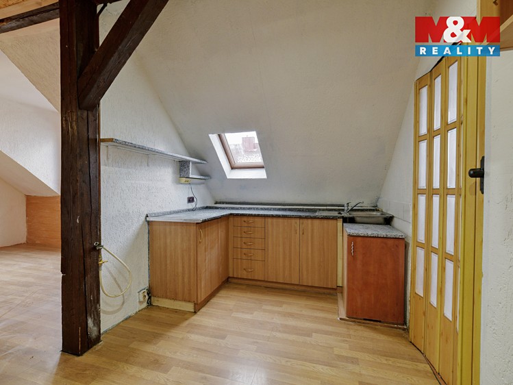 Prodej bytu 2+1 92 m² - foto 3