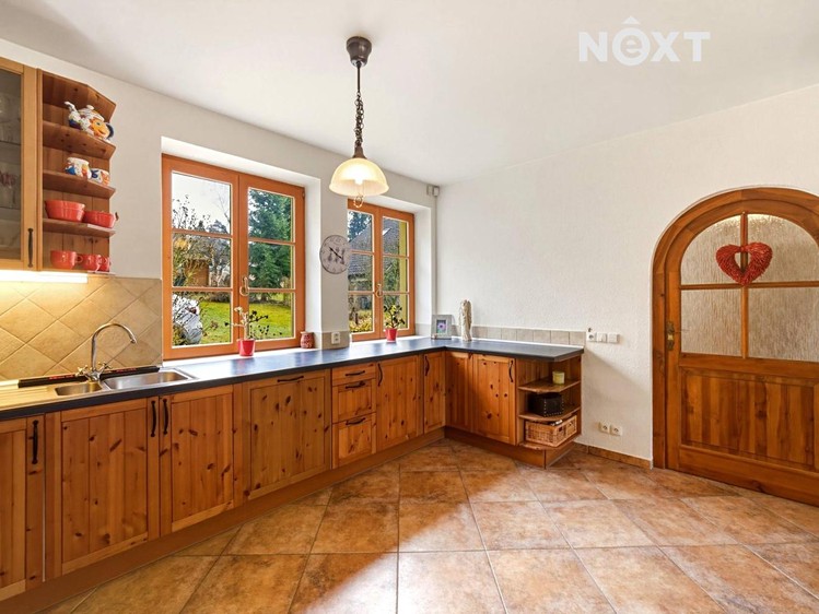 Prodej rodinného domu 166 m², pozemek 567 m² - foto 6