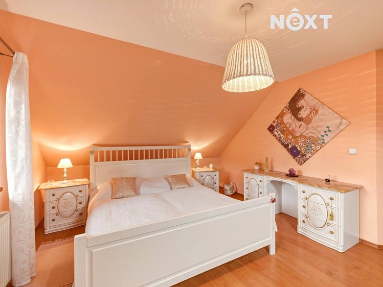 Prodej rodinného domu 166 m², pozemek 567 m² - foto 8