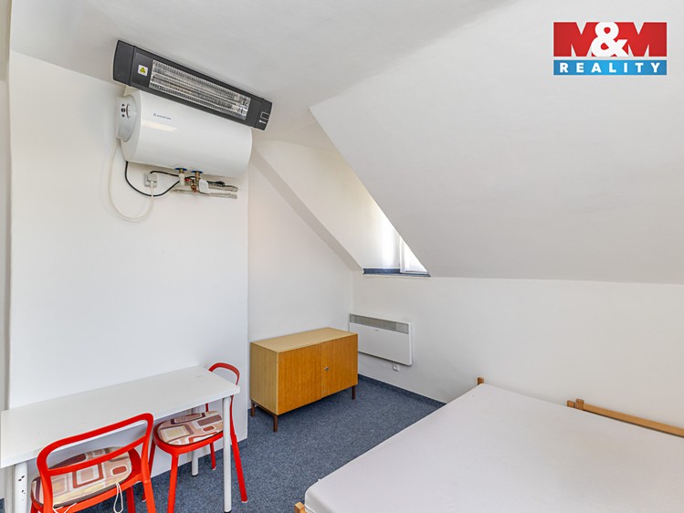 Prodej bytu 1+kk 23 m² - foto 2
