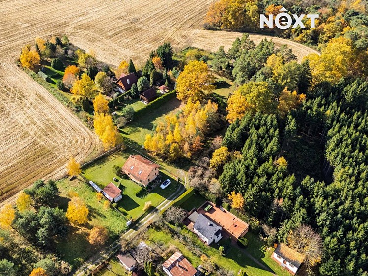 Prodej stavebního pozemku 839 m² - foto 4