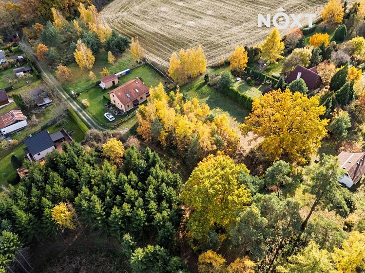 Prodej stavebního pozemku 839 m² - foto 5