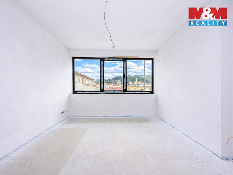 Prodej bytu 2+1 69 m² - foto 2