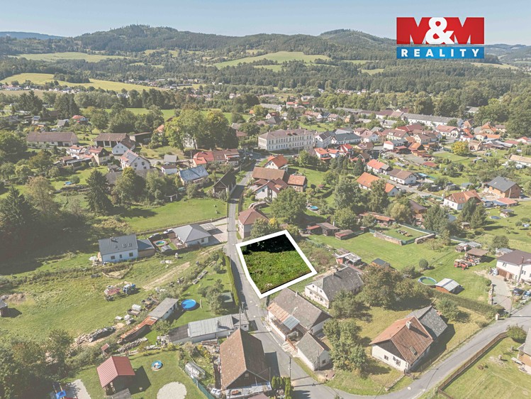 Prodej stavebního pozemku 737 m² - foto 2