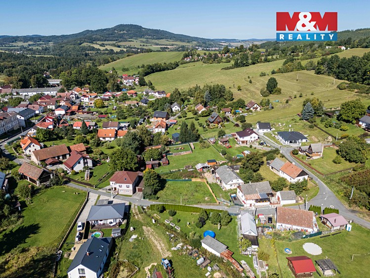 Prodej stavebního pozemku 737 m² - foto 4