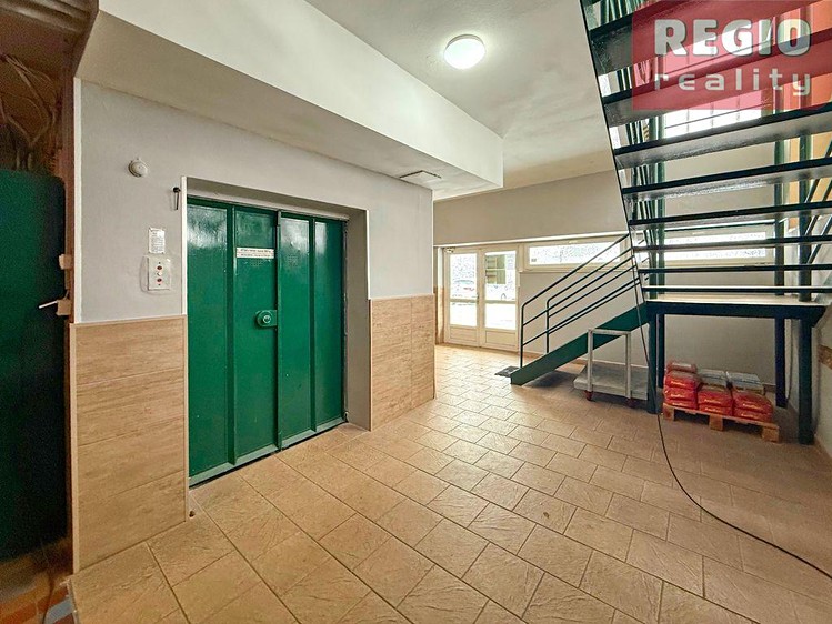 Pronájem skladového prostoru 70 m² - foto 4