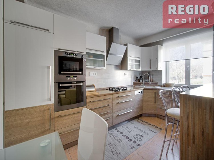 Prodej bytu 3+1 80 m² - foto 2