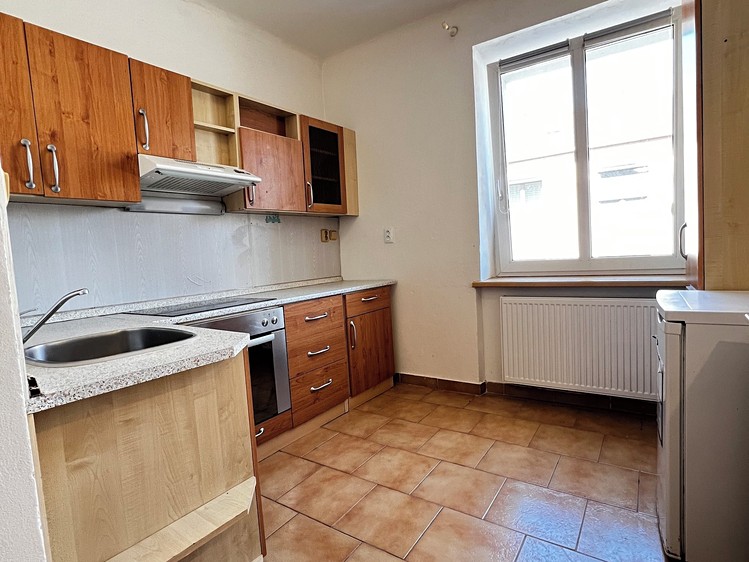 Pronájem bytu 2+1 60 m² - foto 2