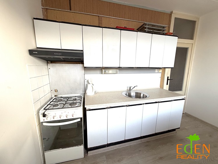 Pronájem bytu 4+1 78 m² - foto 2