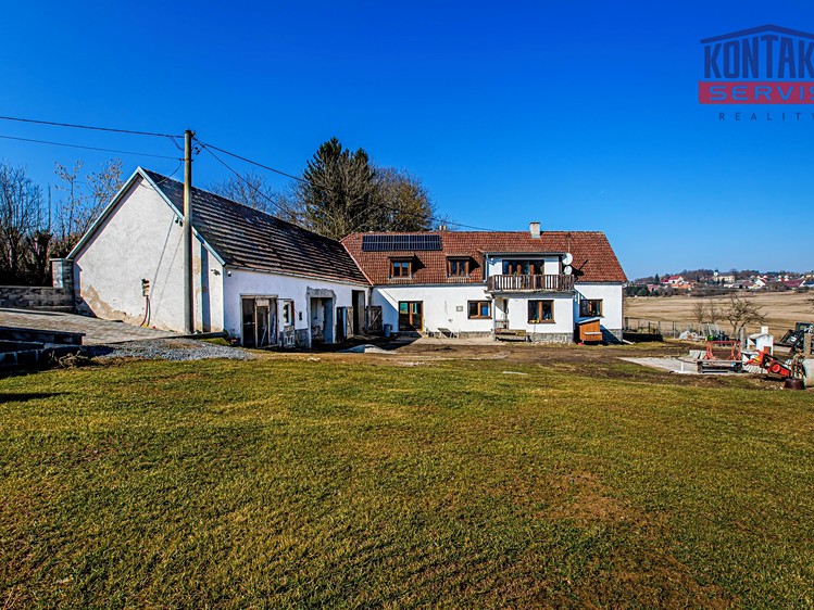 Prodej rodinného domu 262 m², pozemek 3 589 m² - foto 4