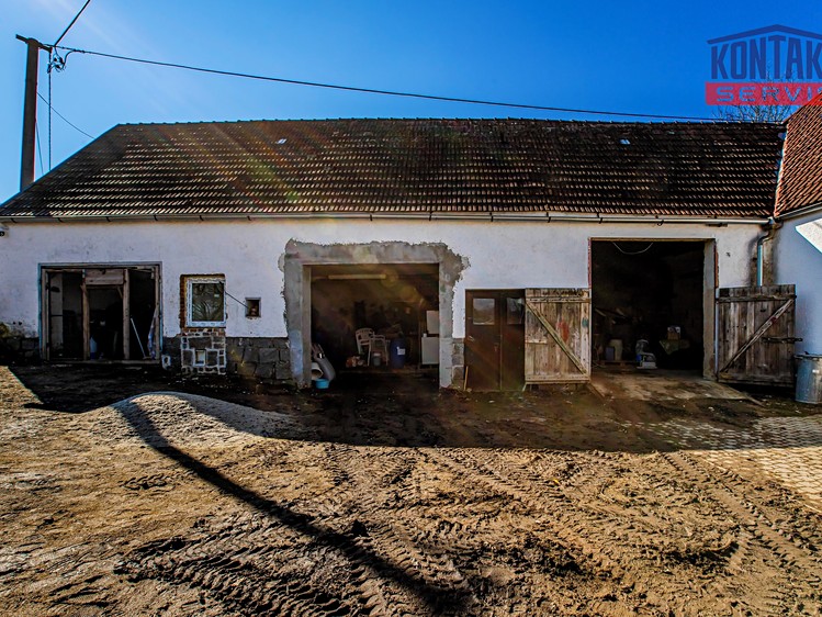 Prodej rodinného domu 262 m², pozemek 3 589 m² - foto 6