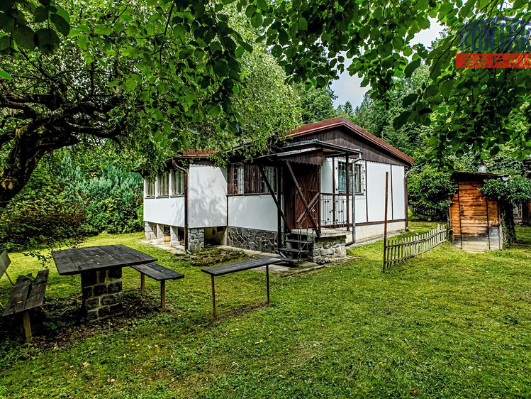 Prodej chaty 53 m², pozemek 338 m² - foto 1
