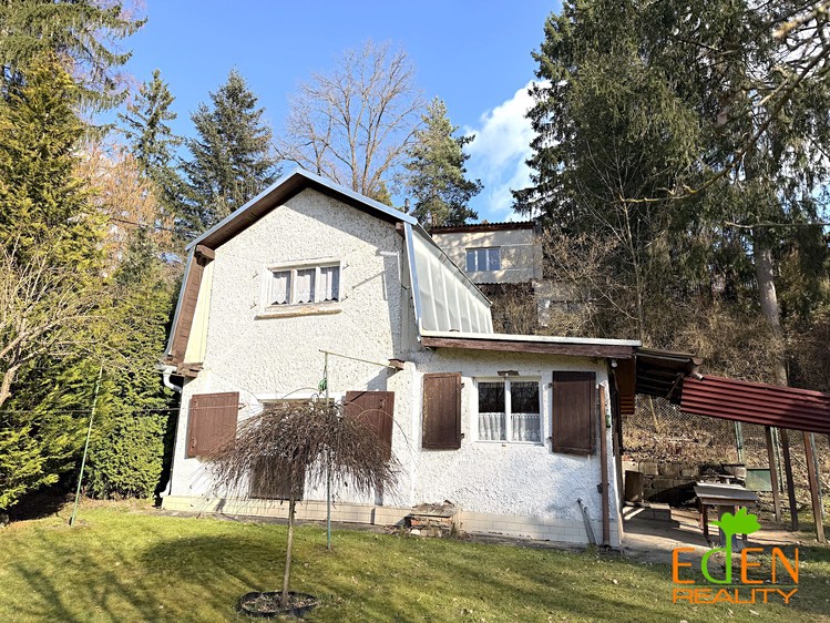Prodej chaty 56 m², pozemek 728 m² - foto 1
