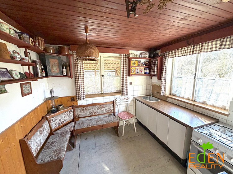 Prodej chaty 56 m², pozemek 728 m² - foto 2