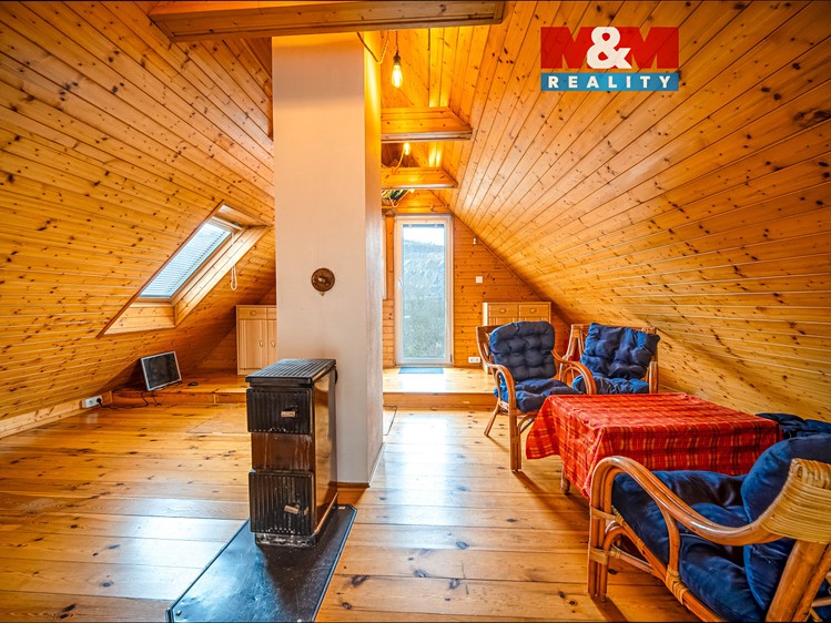Prodej chaty 67 m², pozemek 47 m² - foto 1