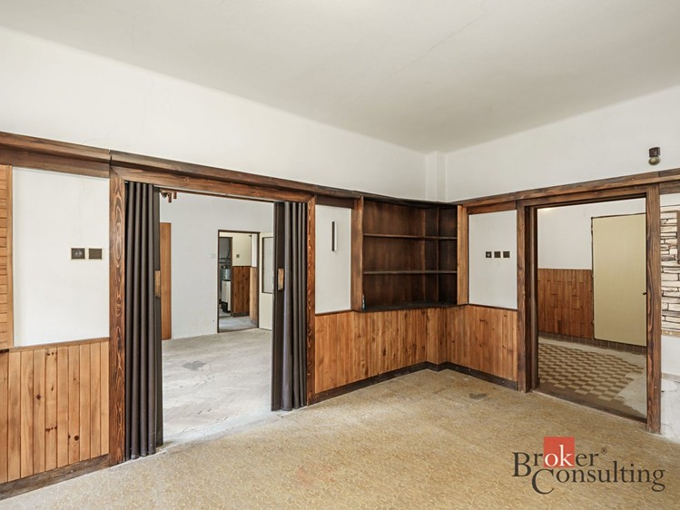 Prodej  rodinného domu 200 m², pozemek 604 m² - foto 4