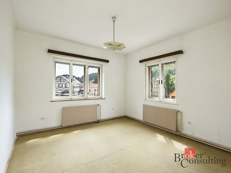 Prodej  rodinného domu 200 m², pozemek 604 m² - foto 8