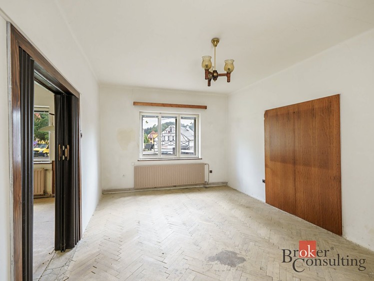 Prodej  rodinného domu 200 m², pozemek 604 m² - foto 6