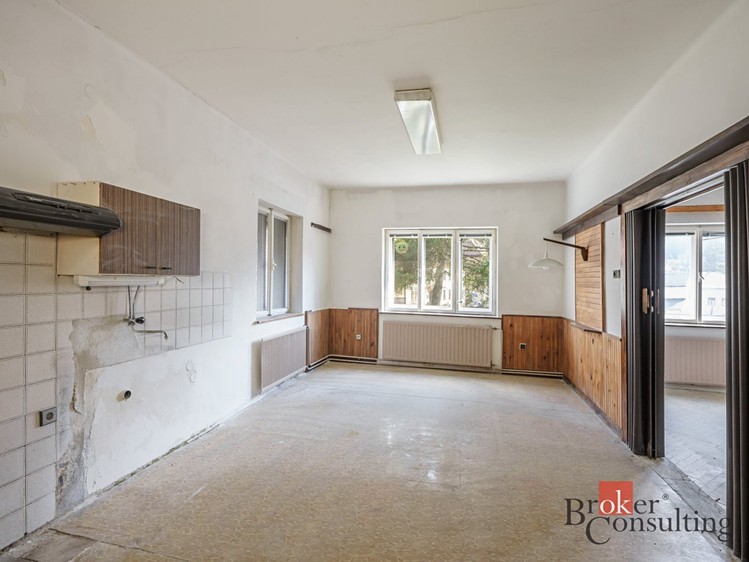 Prodej  rodinného domu 200 m², pozemek 604 m² - foto 5