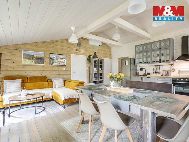 Prodej rodinného domu 100 m², pozemek 1 440 m² - foto 4