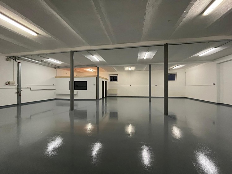 Pronájem skladového prostoru 175 m² - foto 1