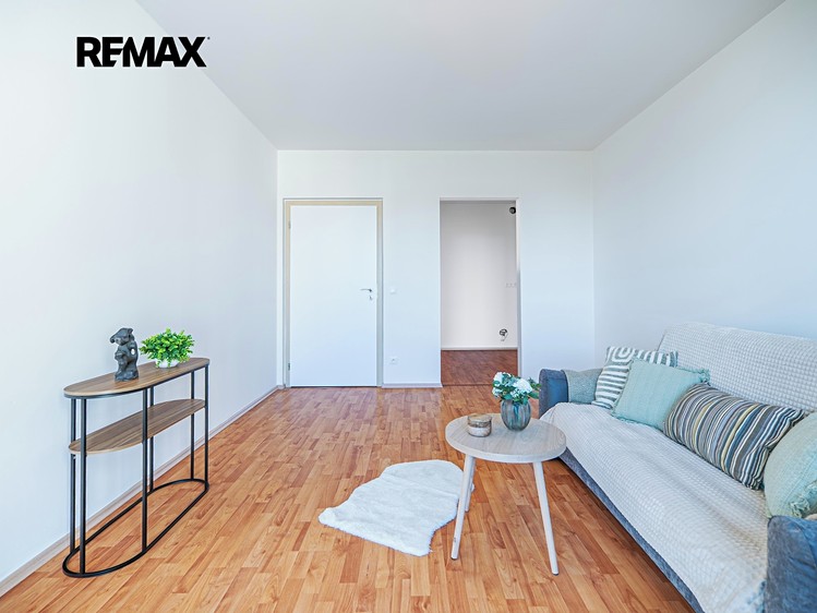Prodej bytu 2+kk 56 m² (Jednopodlažní) - foto 4