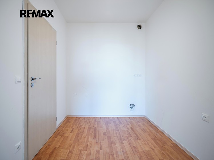 Prodej bytu 2+kk 56 m² (Jednopodlažní) - foto 8