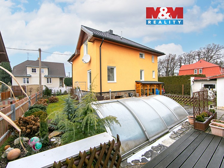 Prodej rodinného domu 115 m², pozemek 416 m² - foto 1