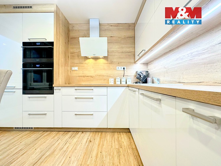 Prodej bytu 3+1 70 m² - foto 5