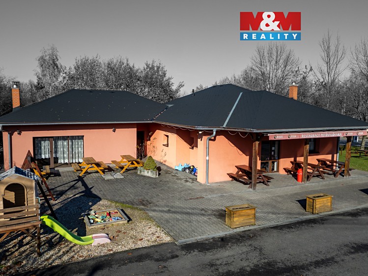 Prodej rodinného domu 168 m², pozemek 1 468 m² - foto 1