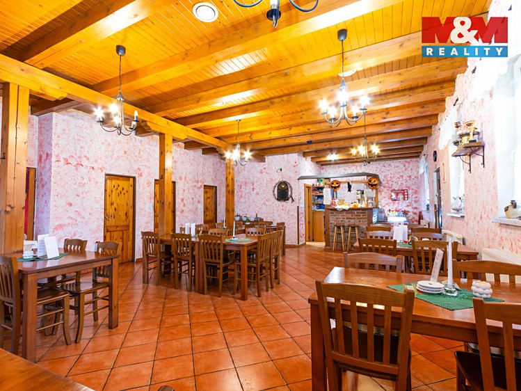 Prodej rodinného domu 168 m², pozemek 1 468 m² - foto 3