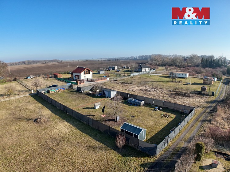 Prodej stavebního pozemku 943 m² - foto 3