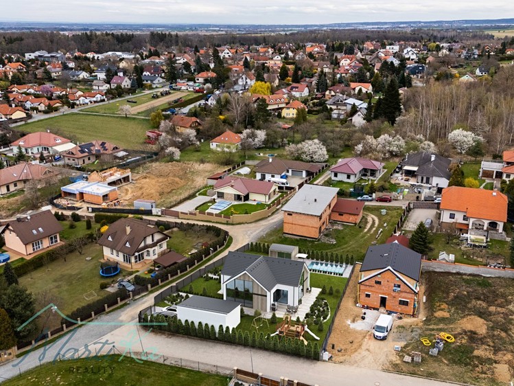 Prodej  stavebního pozemku 1 001 m² - foto 3