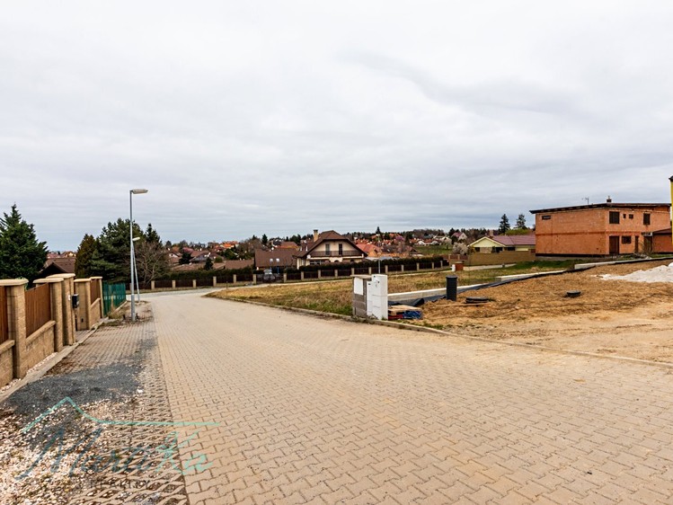 Prodej  stavebního pozemku 1 001 m² - foto 5