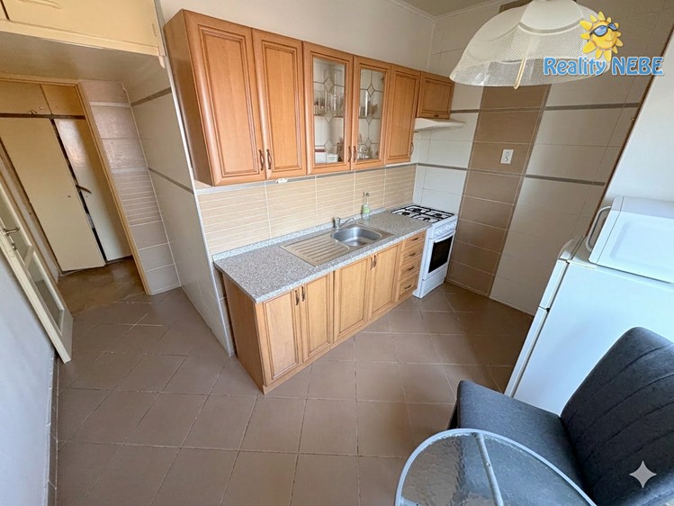 Prodej bytu 1+1 35 m² - foto 1